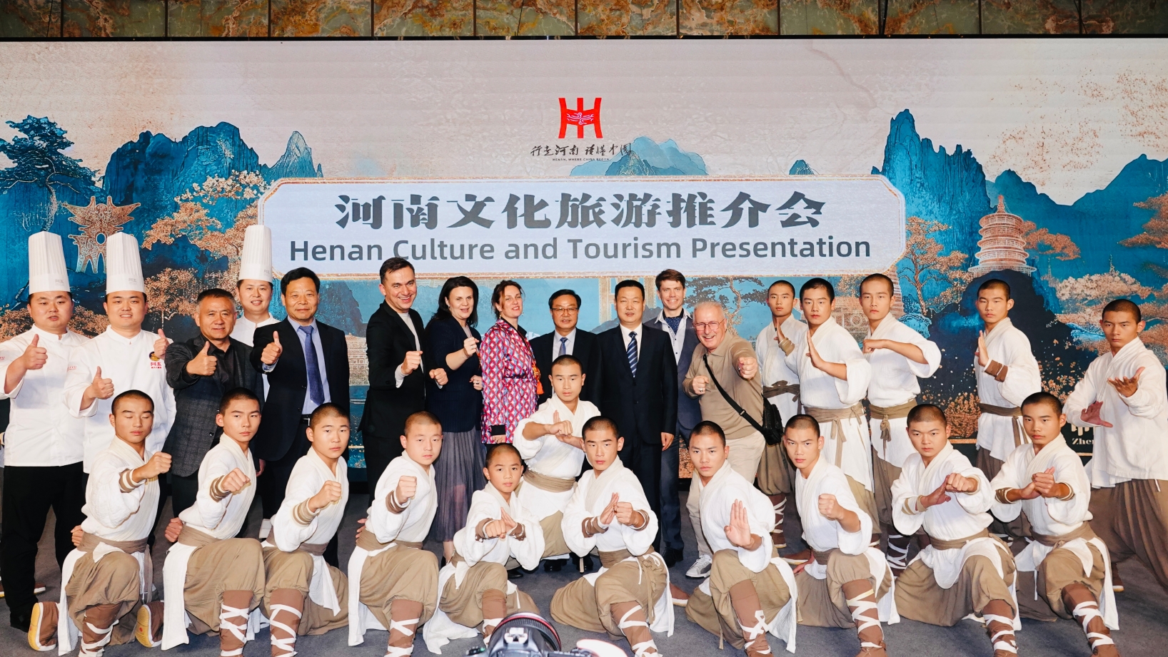 惊艳！阿五“功夫豫宴”引领外宾领略厚重河南